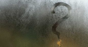 What Causes Windows to Fog Up?